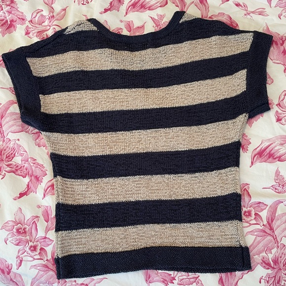 🏝️Big $10 Sale!🏝️WD-NY Striped Sweater - Picture 2 of 6